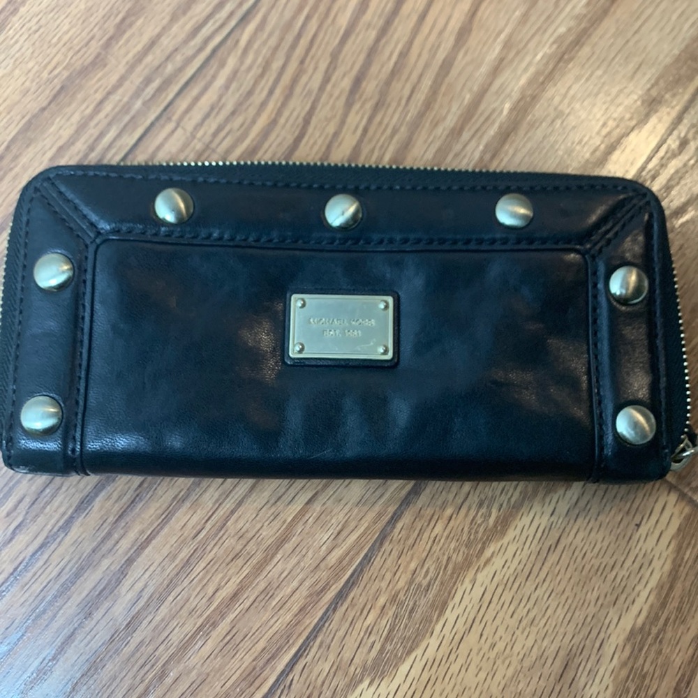 Michael Kors wallet